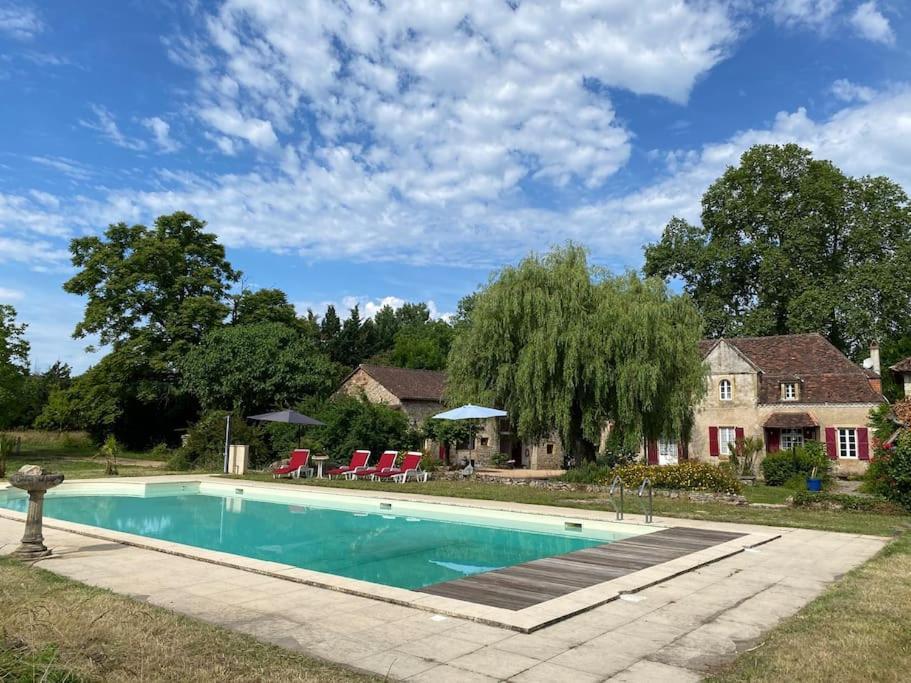Vakantiehuis La Poire, Op Landgoed Aan De Dordogne Prudhomat Exterior photo